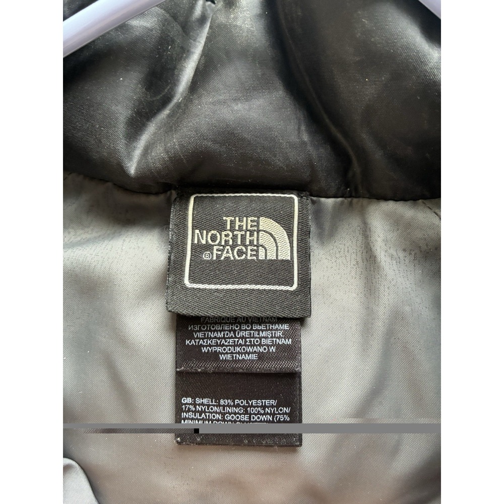 The North Face Full‎ Zip 650 Goose Down Puffer Vest Women's Small Black Outdoors - Picture 6 of 10